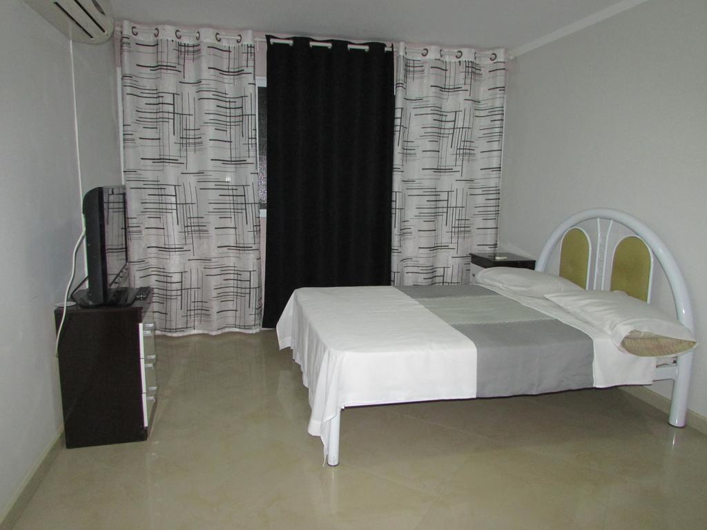 Residencial Girassol, Lda Bed & Breakfast São Filipe Exterior foto