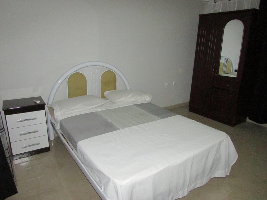 Residencial Girassol, Lda Bed & Breakfast São Filipe Exterior foto