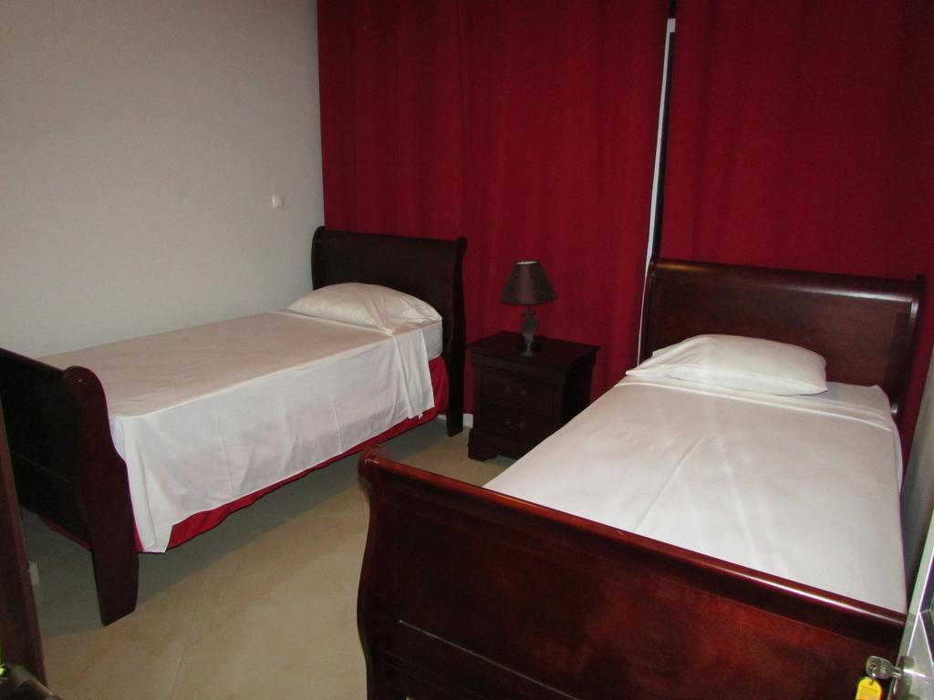 Residencial Girassol, Lda Bed & Breakfast São Filipe Exterior foto